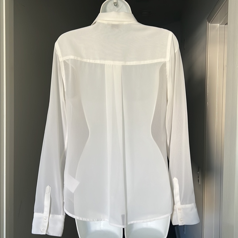 Guess 100 Polyester Sheer White Blouse. Gem